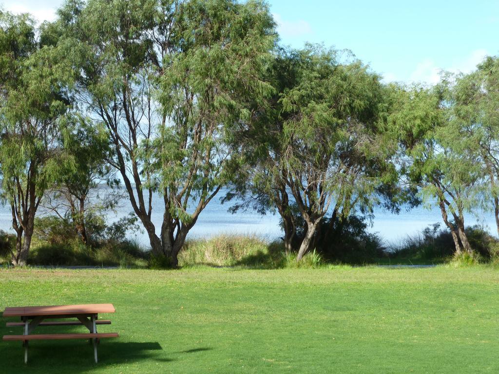 Holiday park Lilacs Waterfront & Albany